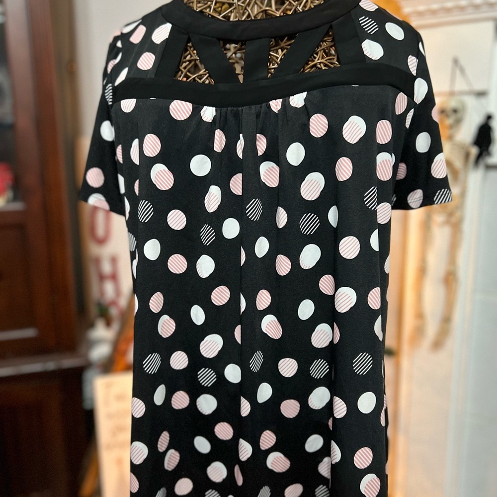 Perseption Black and White Top